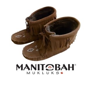 Manitobah Mukluks Harvester Moccasins